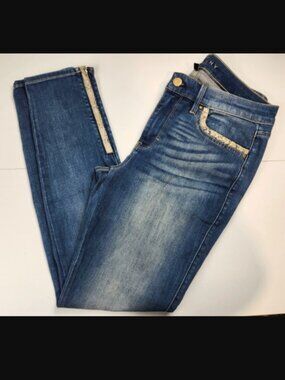 WHBM The Skinny Jeans Sz 6 or 28x28.5 Snakeskin Trim Ankle